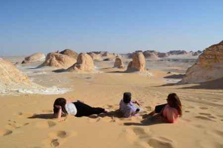 Private 2-Day White Desert and Bahariya Oasis Trip from Cairo