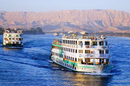 Nile-Cruise-in-aswan-and-luxor